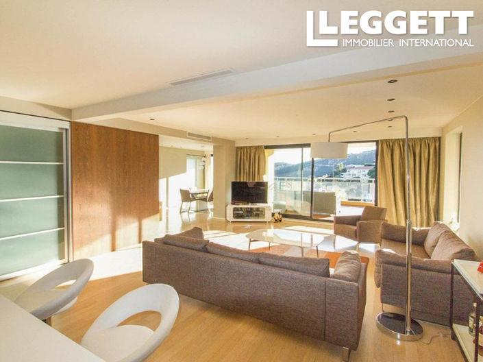 Image No.3-3 Bed Apartment for sale