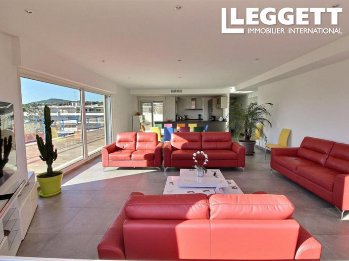 Image No.4-3 Bed Apartment for sale