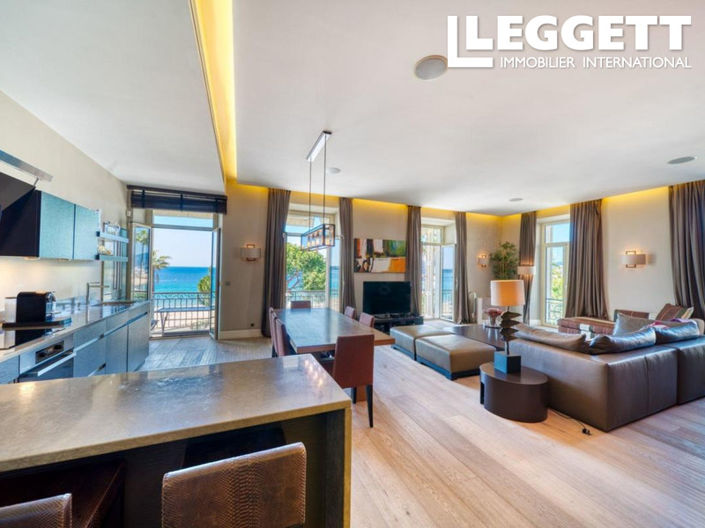 Image No.9-5 Bed Apartment for sale