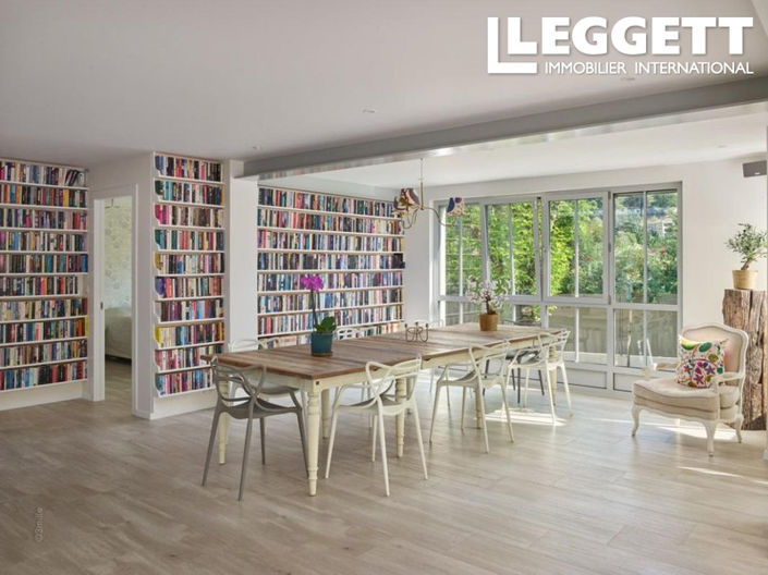 Image No.6-6 Bed House for sale