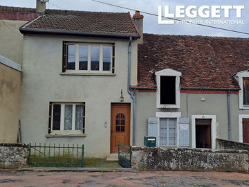1 - Luzy, Maison