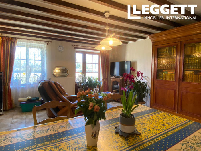 Image No.7-6 Bed House for sale