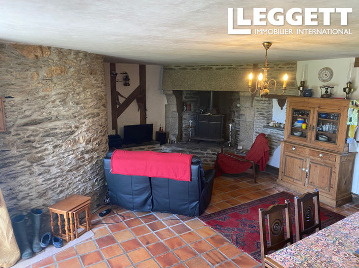 Image No.2-3 Bed House for sale