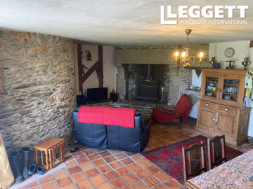 ahr0chm6ly9jzg4uagvzdglhlmltbw8vaw1hz2uvvevom