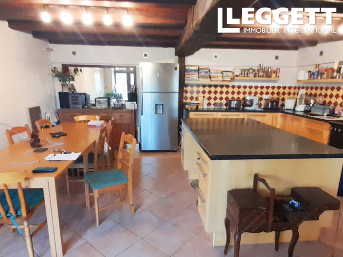 Image No.9-4 Bed House for sale