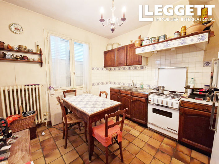 Image No.6-5 Bed House for sale