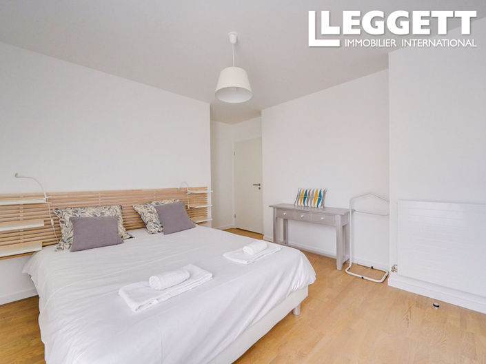 Image No.8-2 Bed Apartment for sale