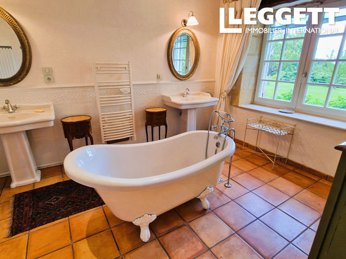 Image No.8-Maison de 5 chambres à vendre à Saint-Christophe-de-Double