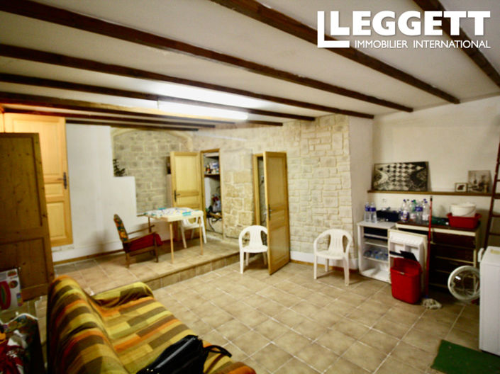 Image No.4-2 Bed House for sale