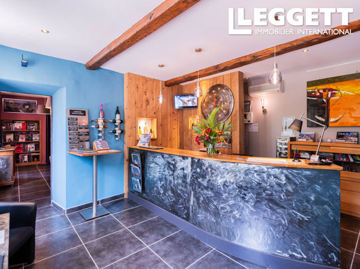 Image No.4-20 Bed Commercial for sale