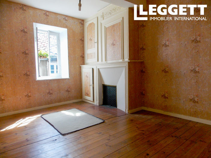 Image No.8-4 Bed House for sale