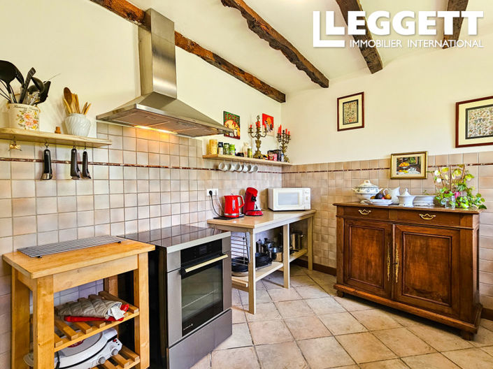 Image No.7-5 Bed House for sale