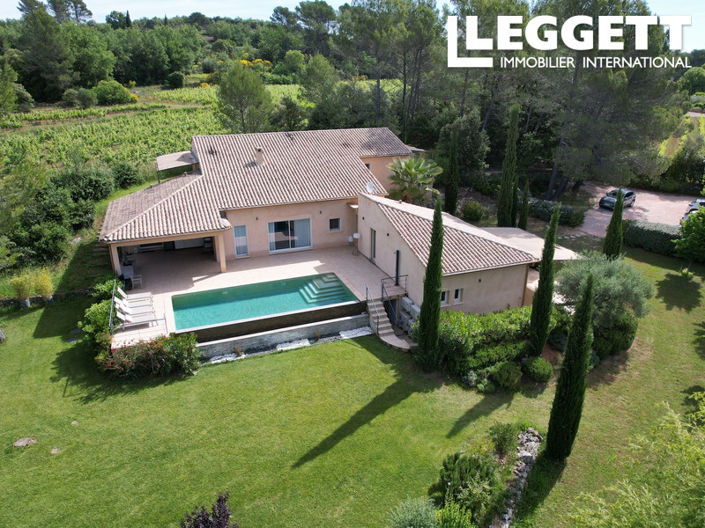 Image No.2-4 Bed House for sale