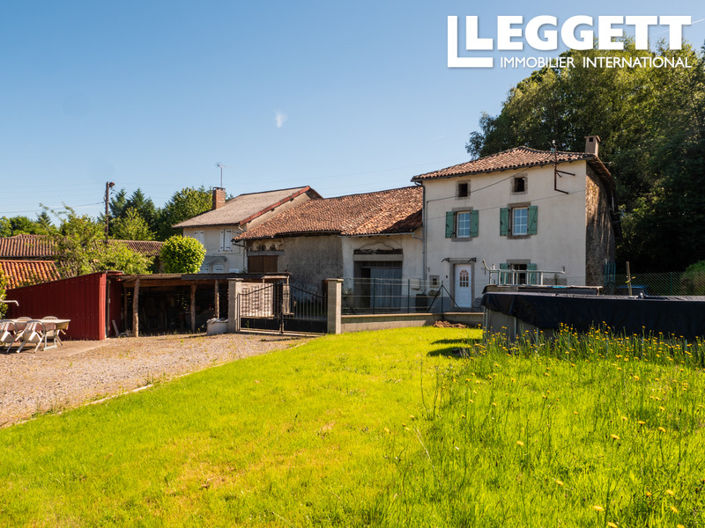 Image No.2-4 Bed House for sale