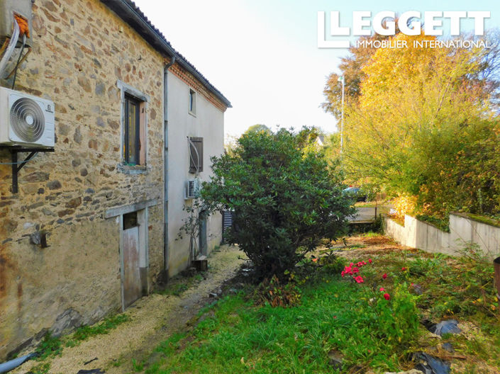 Image No.9-7 Bed House for sale