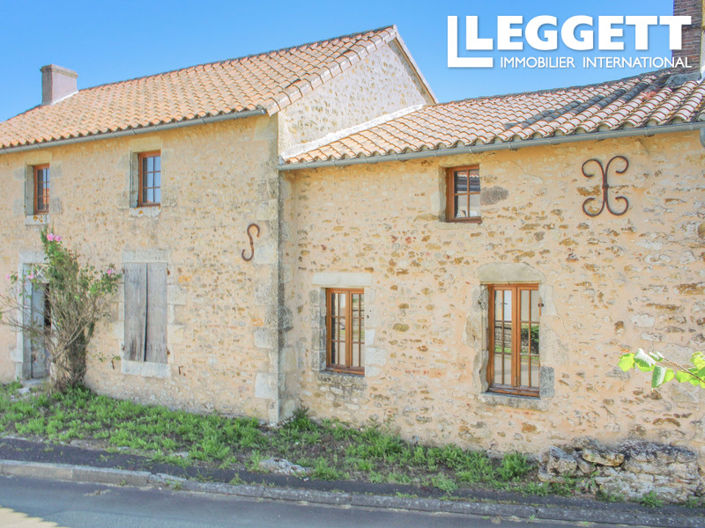 Image No.10-1 Bed House for sale