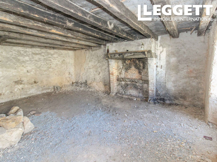 Image No.8-1 Bed House for sale