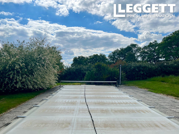 Image No.10-4 Bed House for sale