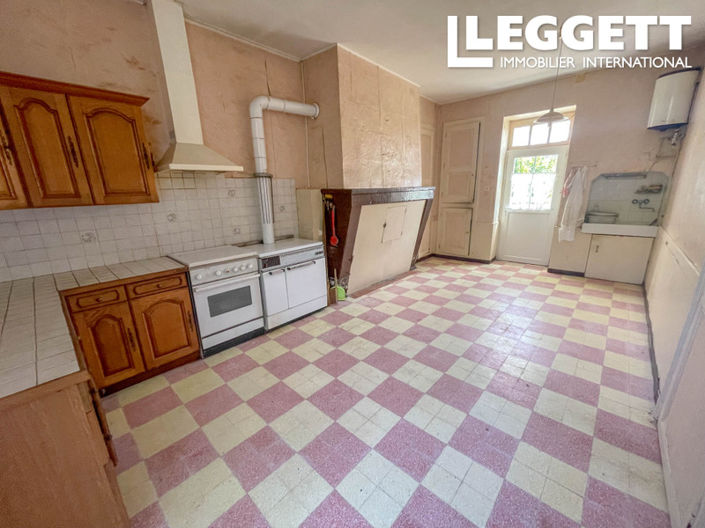 Image No.6-3 Bed House for sale