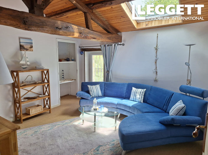 Image No.10-14 Bed House for sale