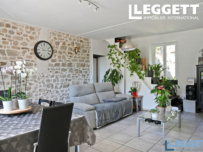 Image No.4-6 Bed House for sale