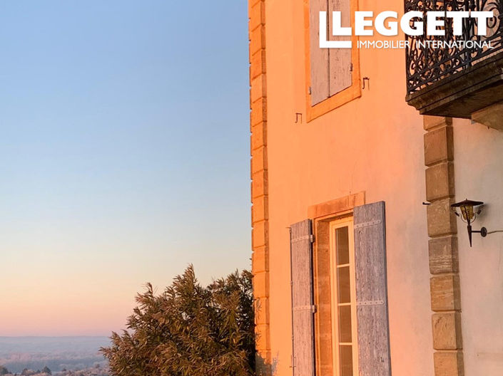 Image No.7-13 Bed Chateaux for sale