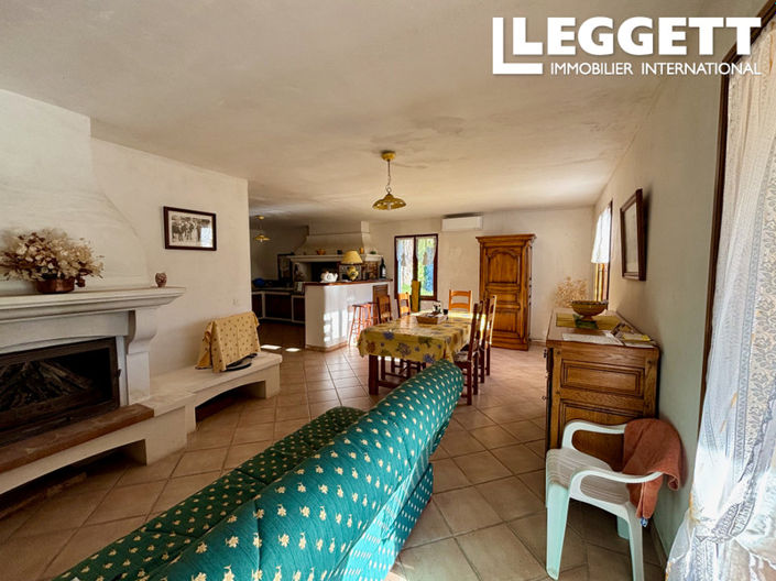 Image No.7-3 Bed House for sale