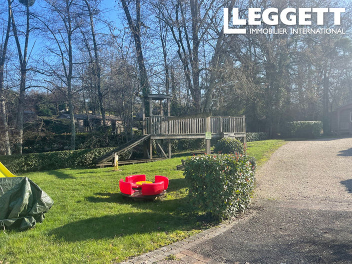 Image No.8-Commercial de 67 chambres à vendre à Les Lèves-et-Thoumeyragues