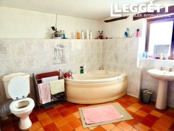 ahr0chm6ly9jzg4uagvzdglhlmltbw8vaw1hz2uvvevom