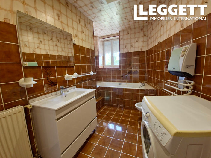 Image No.7-3 Bed House for sale