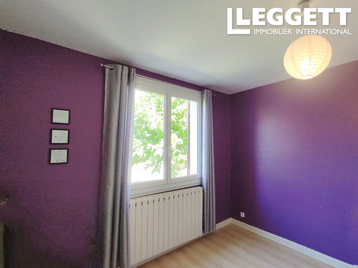 Image No.10-5 Bed House for sale