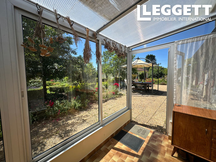 Image No.10-3 Bed House for sale