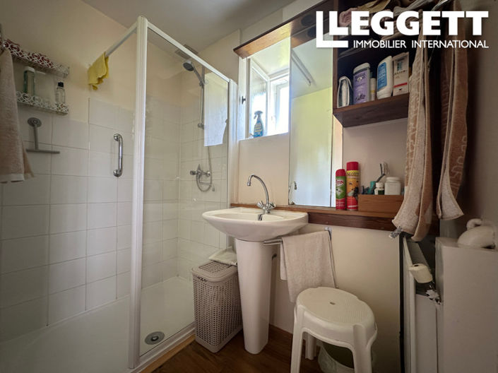 Image No.8-3 Bed House for sale