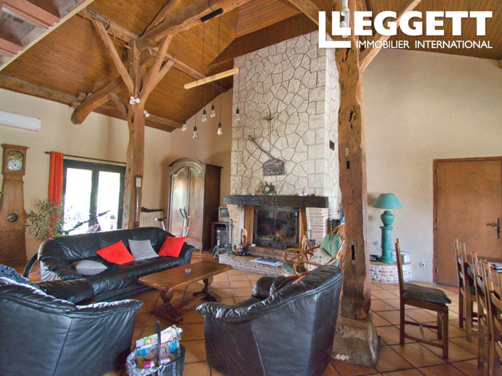 Image No.9-3 Bed House for sale