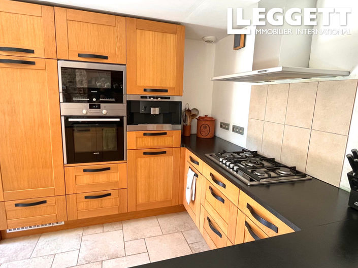 Image No.3-3 Bed House for sale