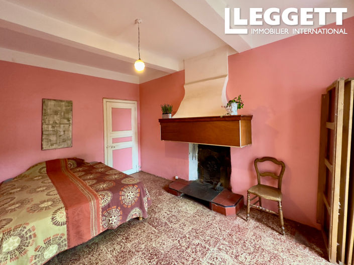 Image No.6-3 Bed House for sale