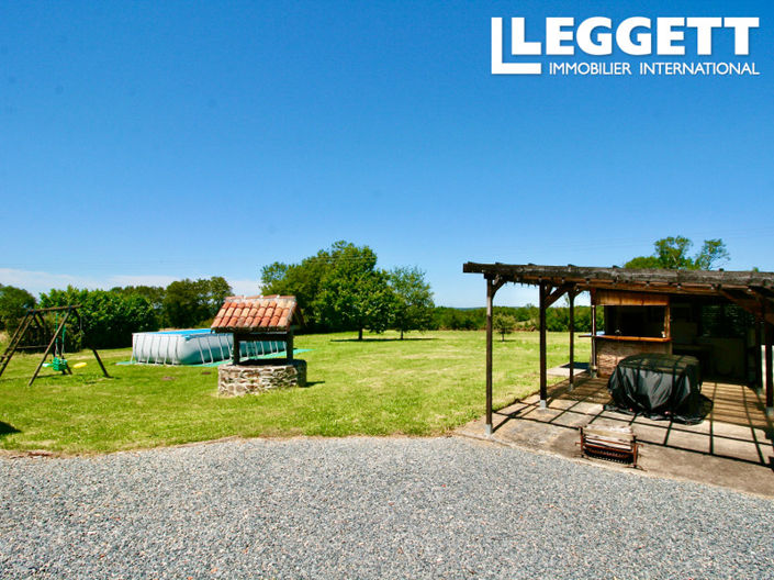 Image No.2-Maison de 3 chambres à vendre à Cherves-Châtelars