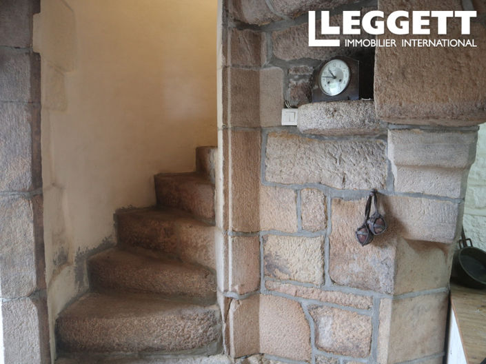 Image No.7-3 Bed House for sale