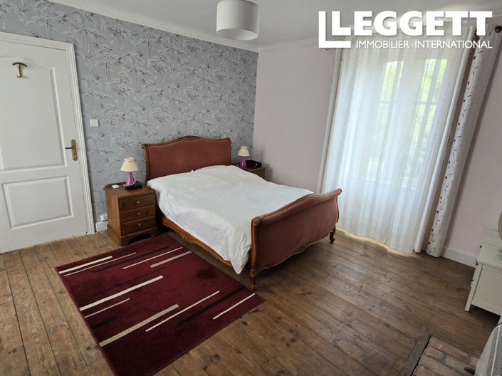 Image No.7-3 Bed House for sale