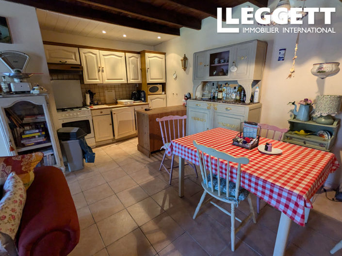 Image No.9-4 Bed House for sale