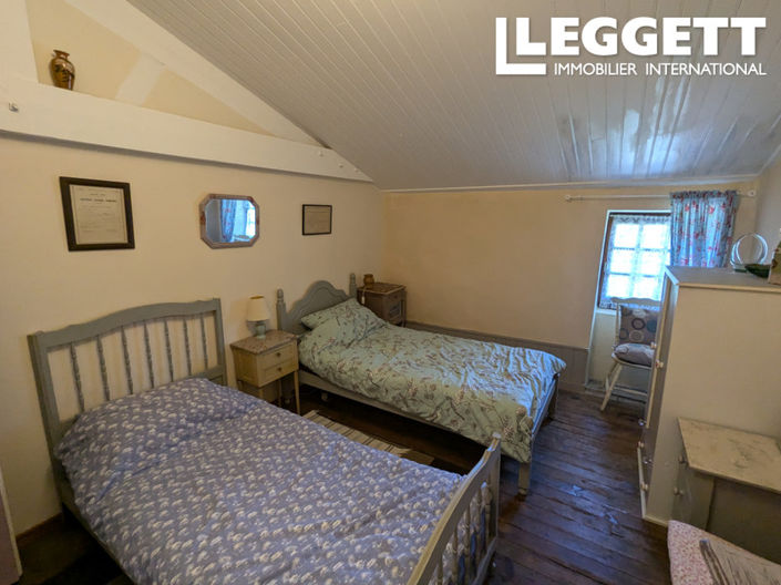 Image No.4-4 Bed House for sale