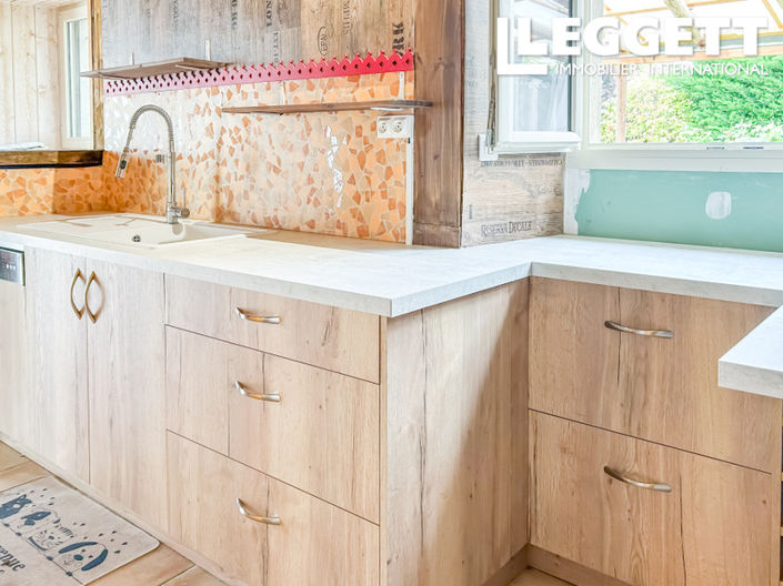 Image No.2-2 Bed House for sale