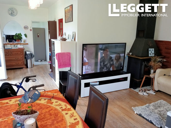 Image No.7-11 Bed Commercial for sale