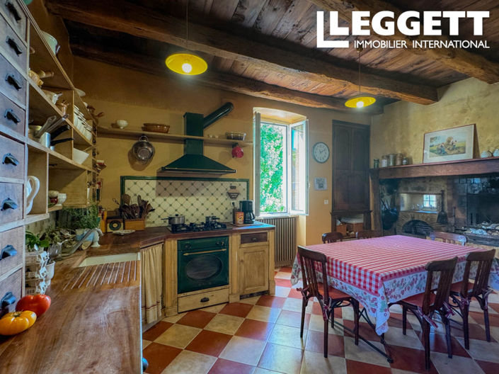 Image No.10-7 Bed House for sale