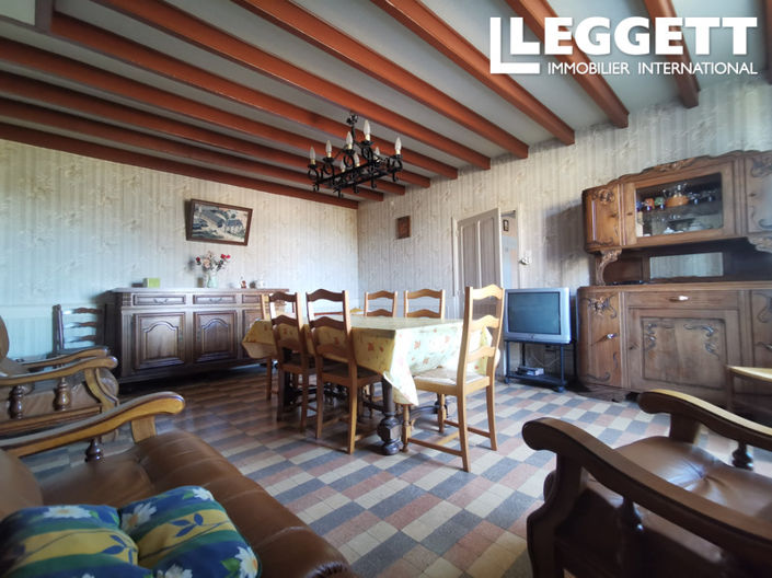 Image No.4-2 Bed House for sale