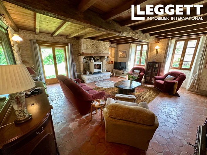 Image No.4-4 Bed House for sale