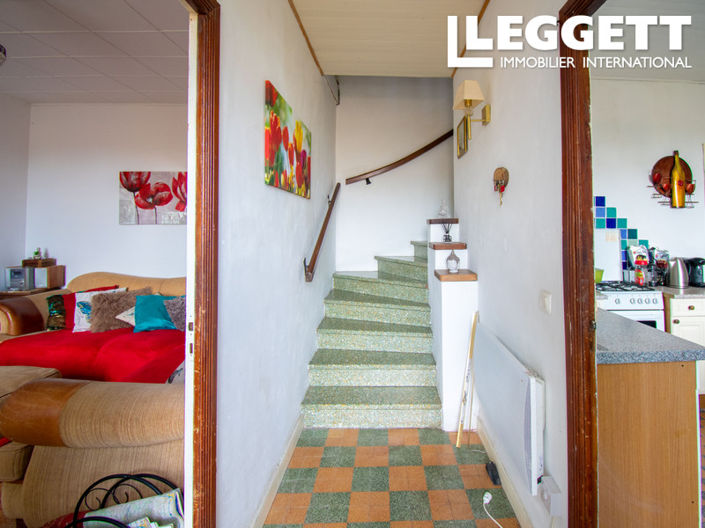 Image No.3-3 Bed House for sale