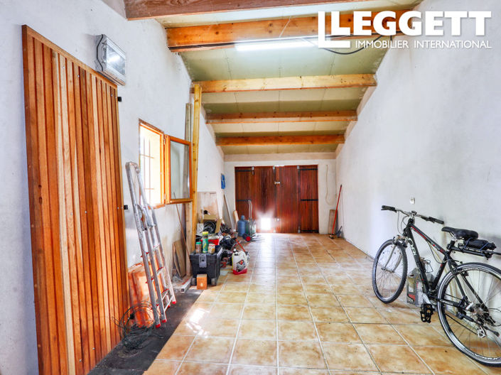 Image No.10-4 Bed House for sale