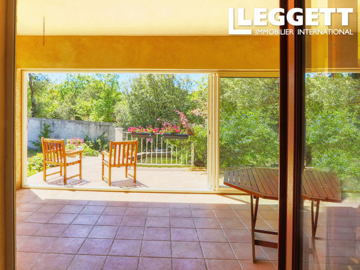 Image No.3-4 Bed House for sale