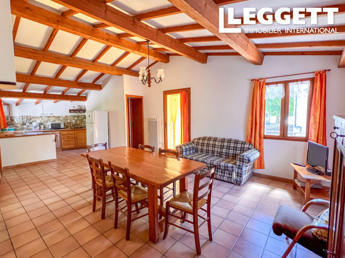 Image No.4-2 Bed House for sale